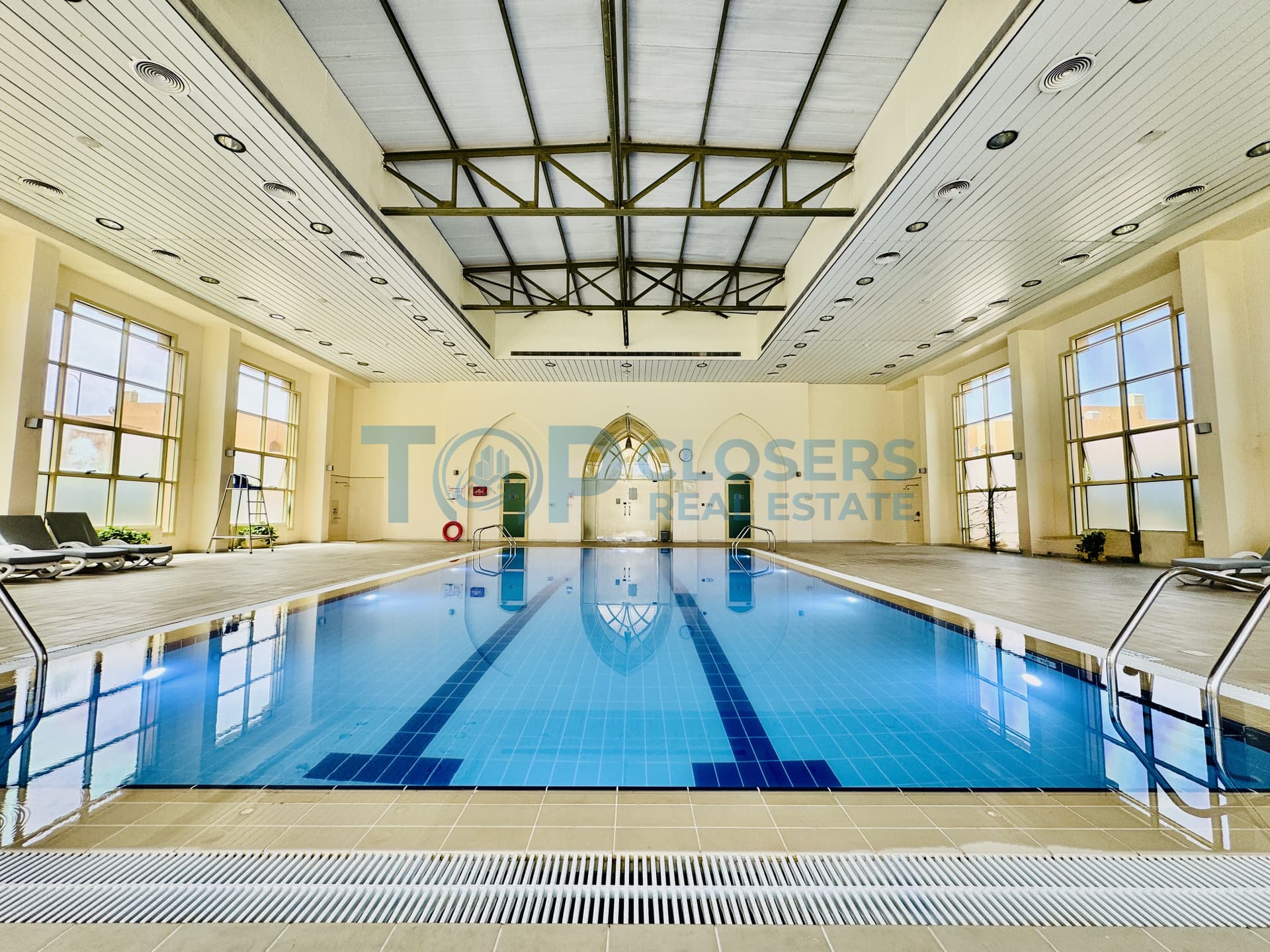 Pool & Gym | Prime Location| Near To Hospital - Image 1