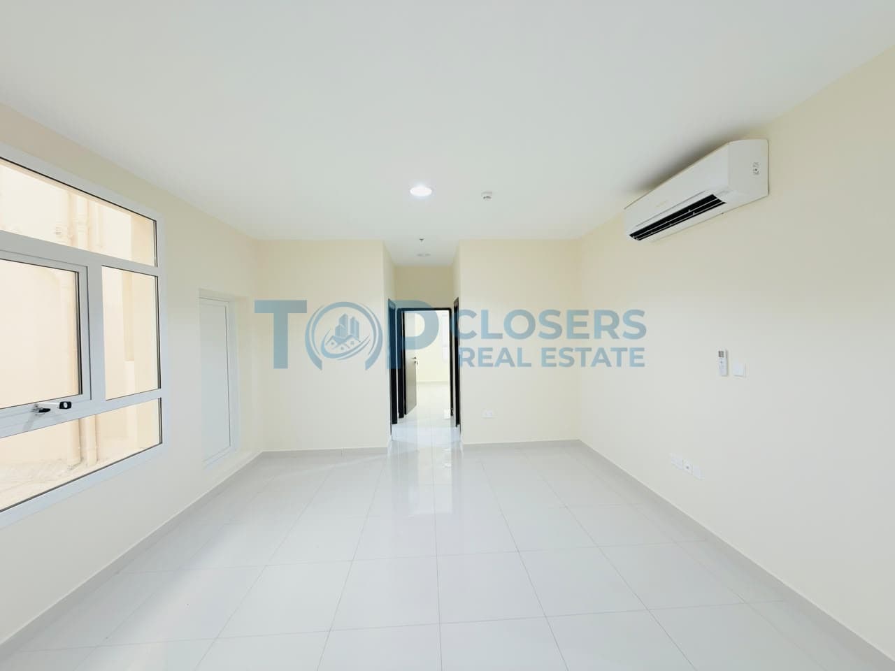 Ready To Move| Near Oasis School|2Nd Tenant - Image 2