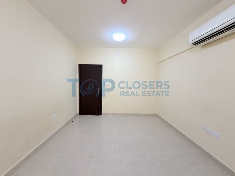 Neat N Clean 3Br | Ready to Move | Near to Schools - Image 4