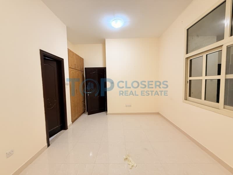 3BHK Spacious Apartment | Wardrobe| Covered Parking - Image 2