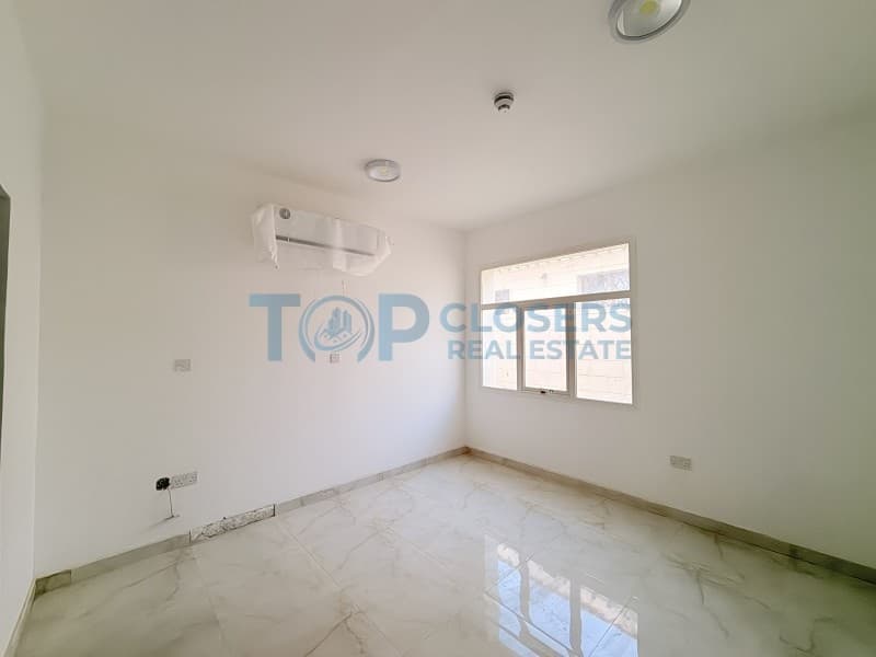 Brand New | Near to Mall | 4 payments - Image 3