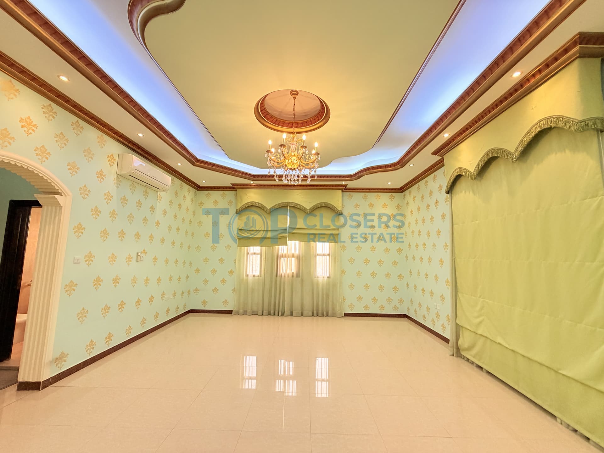 Ready to Move In| Prime Location| Private Entrance - Image 2