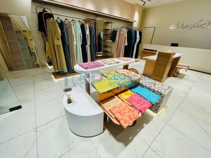 Prime Location | Inside Mall | Massive Foot Fall - Image 3