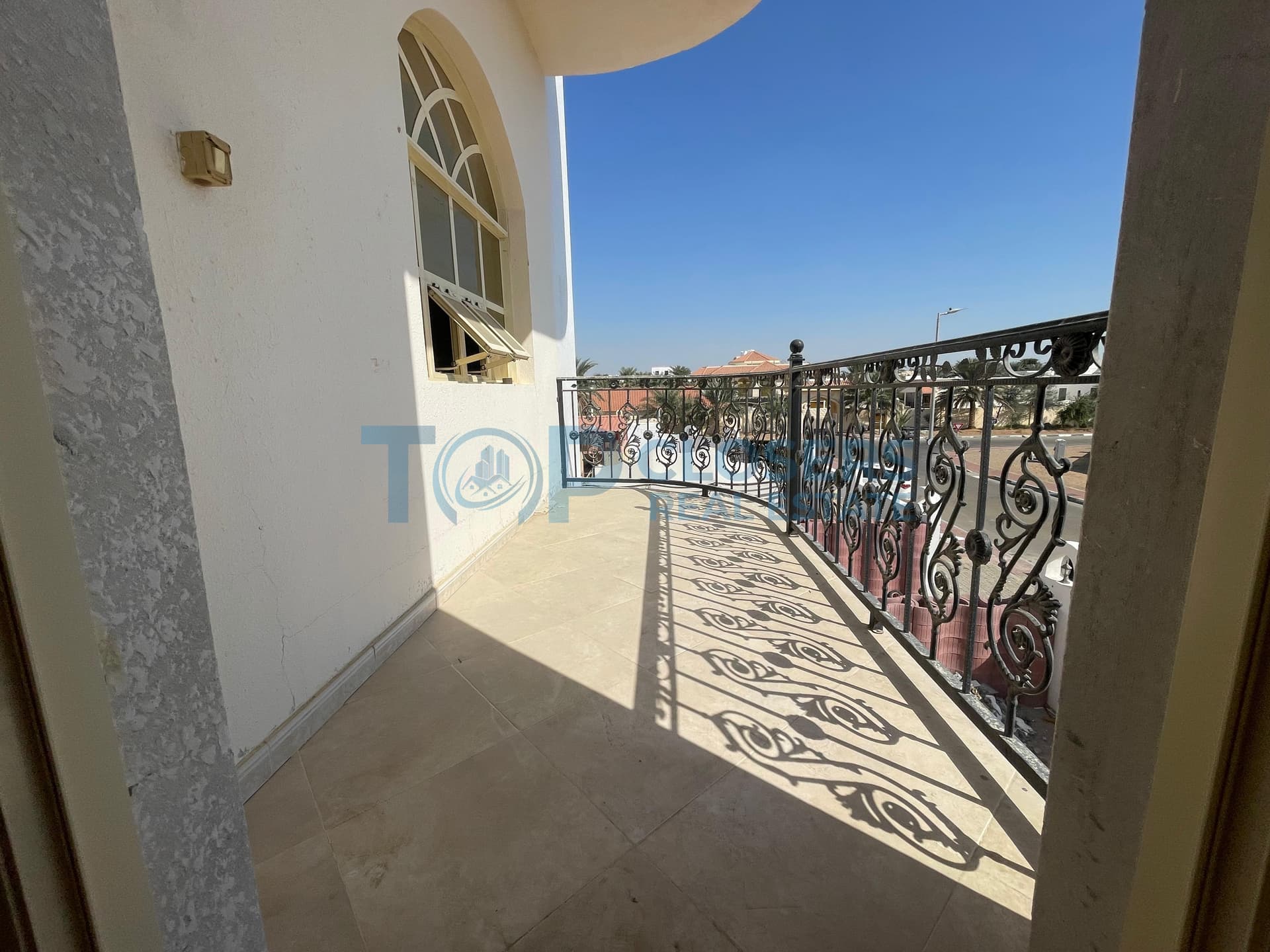 Studio | Monthly Payments | Free Water Electricity - Image 1